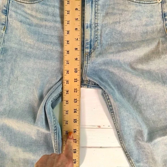 Women’s Rag and Bone Jeans - Picture 10 of 11